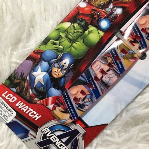 Marvel Avengers LCD Watch - Picture 4 of 7
